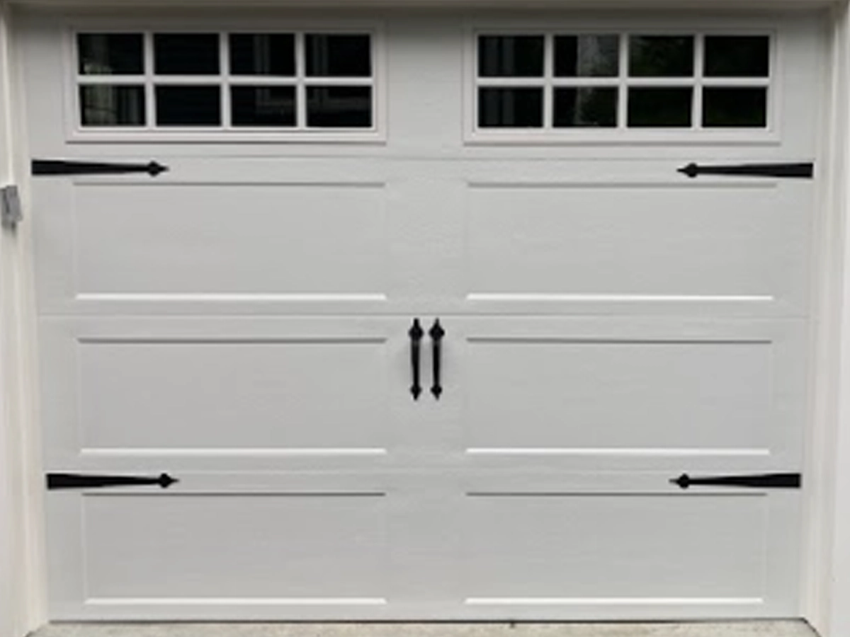 Reliable local garage door repair by Everlast Garage Doors in Franklin, TN