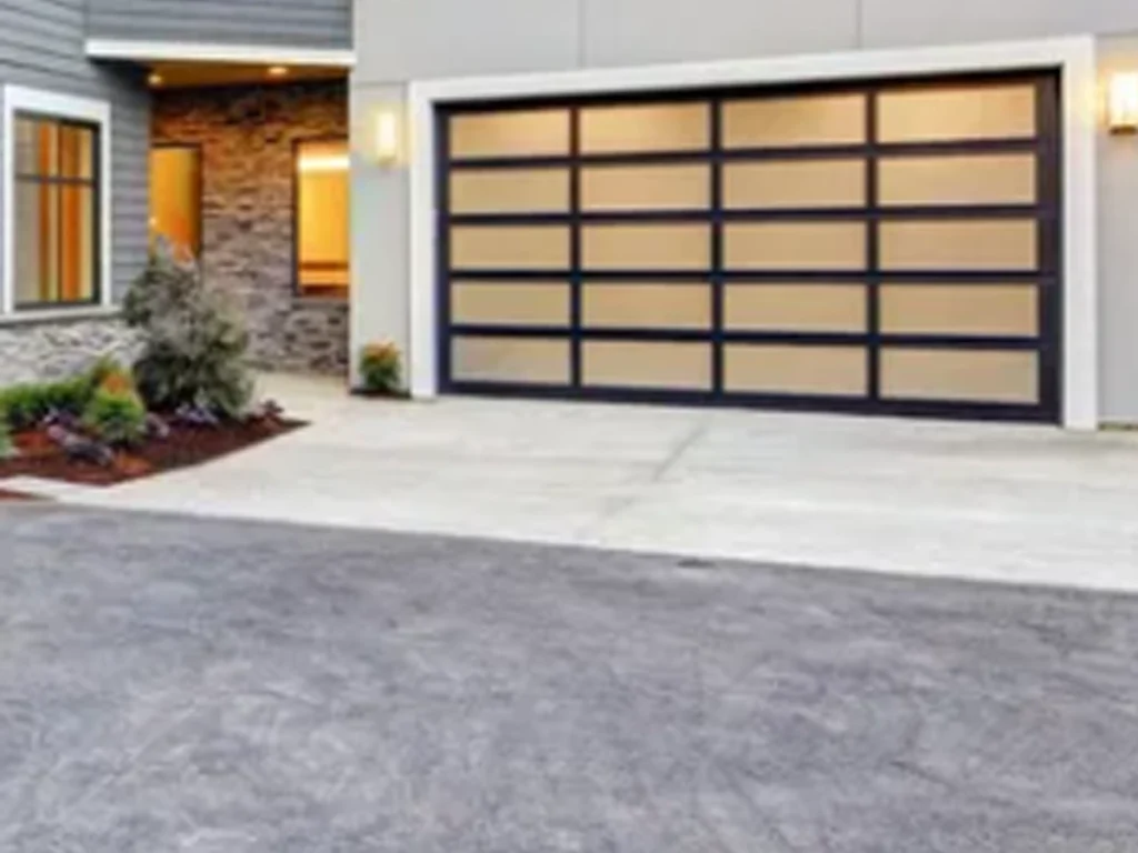 Garage door custom design on a Franklin TN home by Everlast Garage Doors
