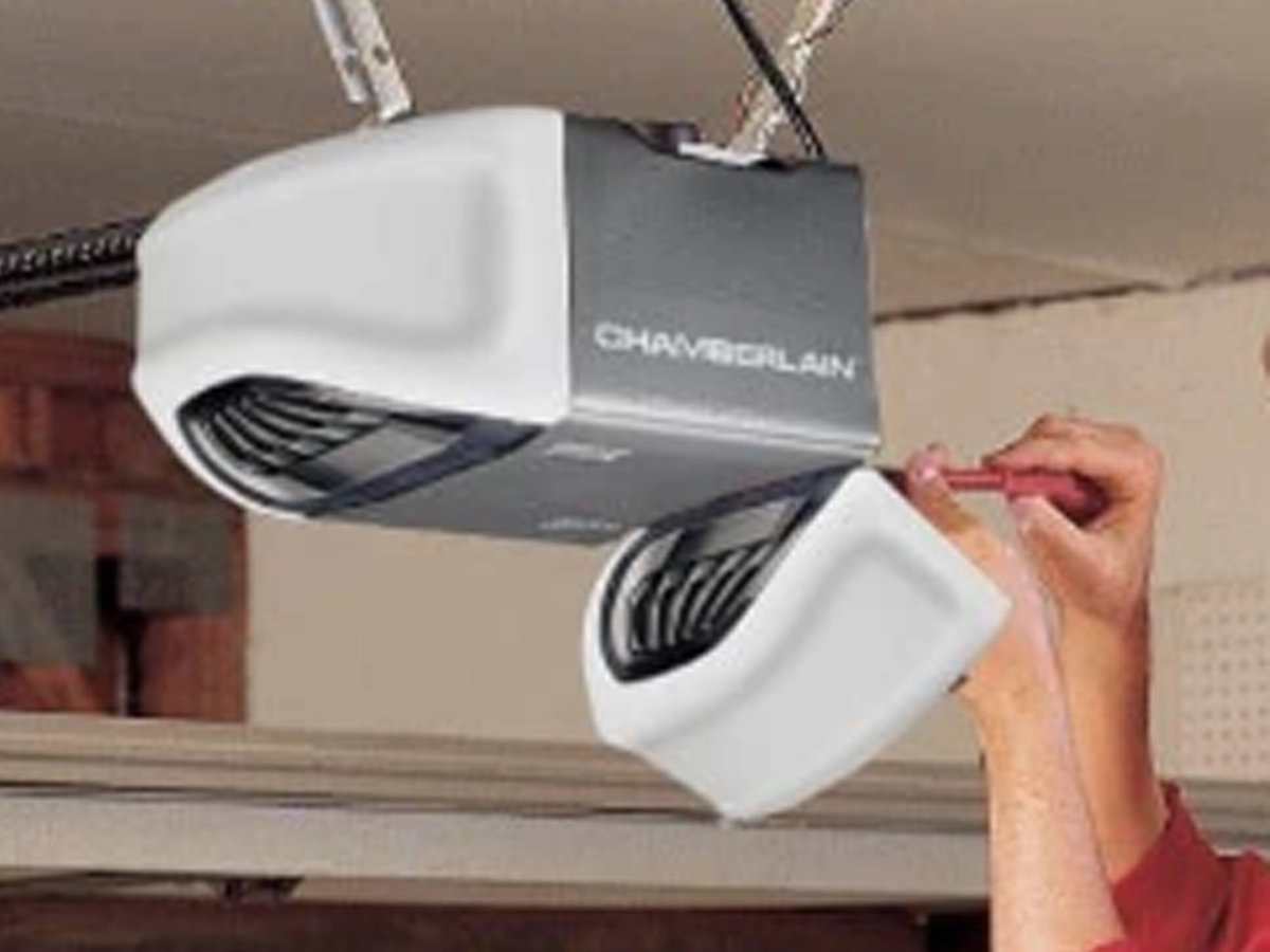 Garage door installation Franklin TN home by Everlast Garage Doors