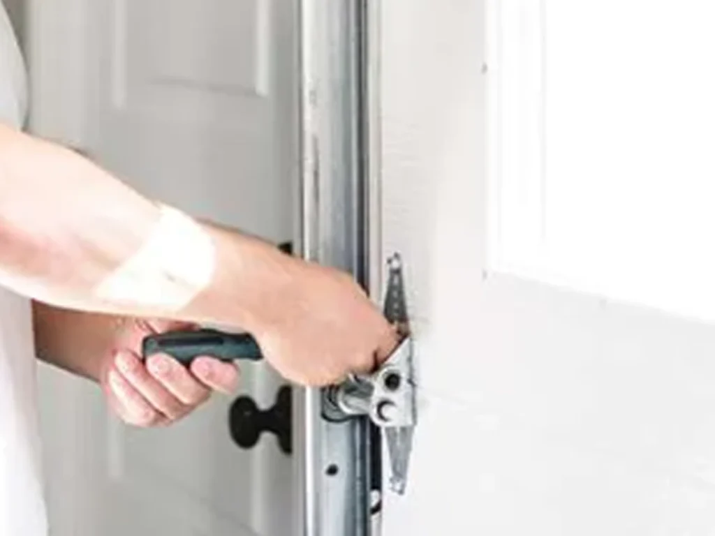garage door maintenance Franklin TN service by Everlast Garage Doors on a Franklin home