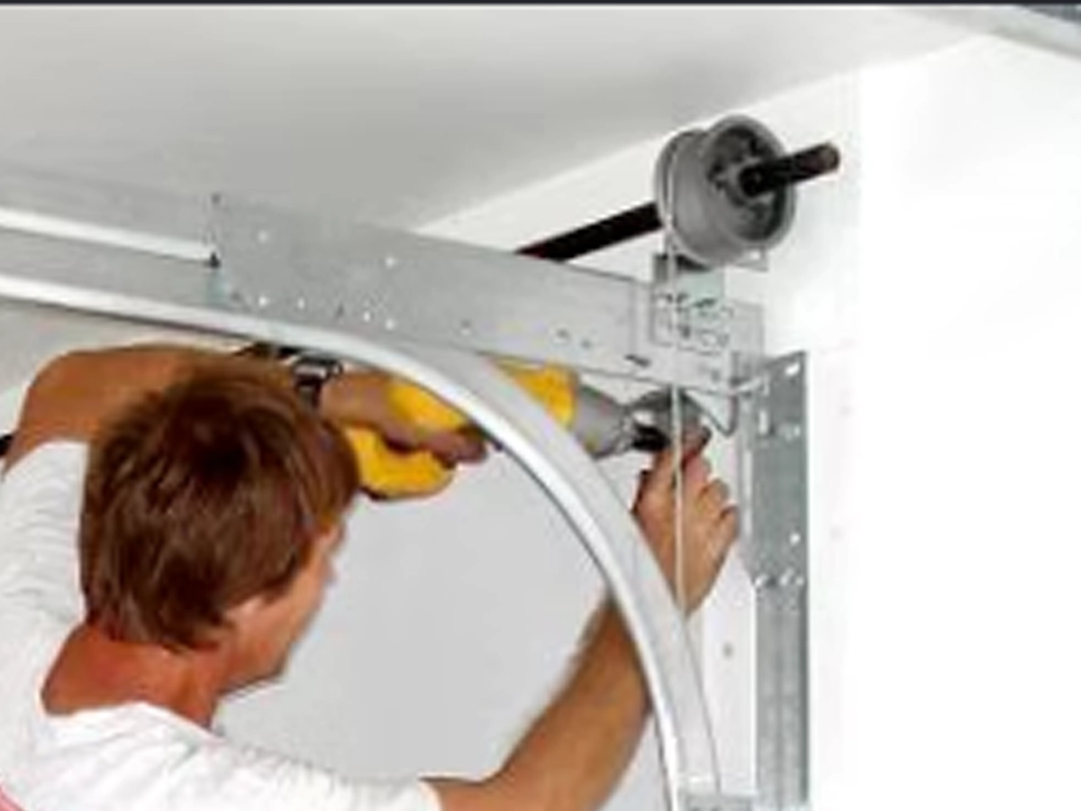 Garage Door Restoration Franklin TN by Everlast Garage Doors
