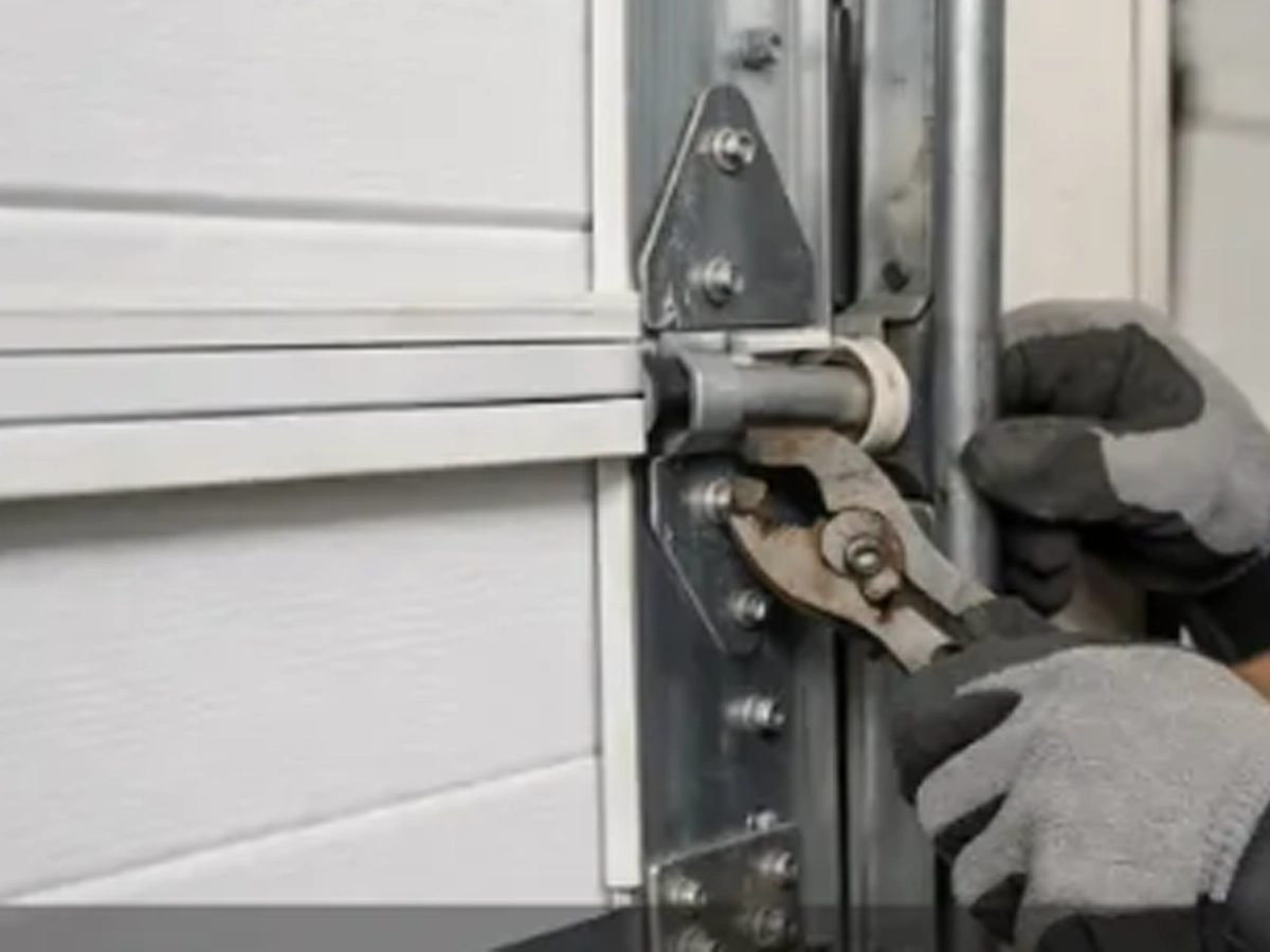 Professional Garage Door Installation Franklin service for a beautiful residential garage door