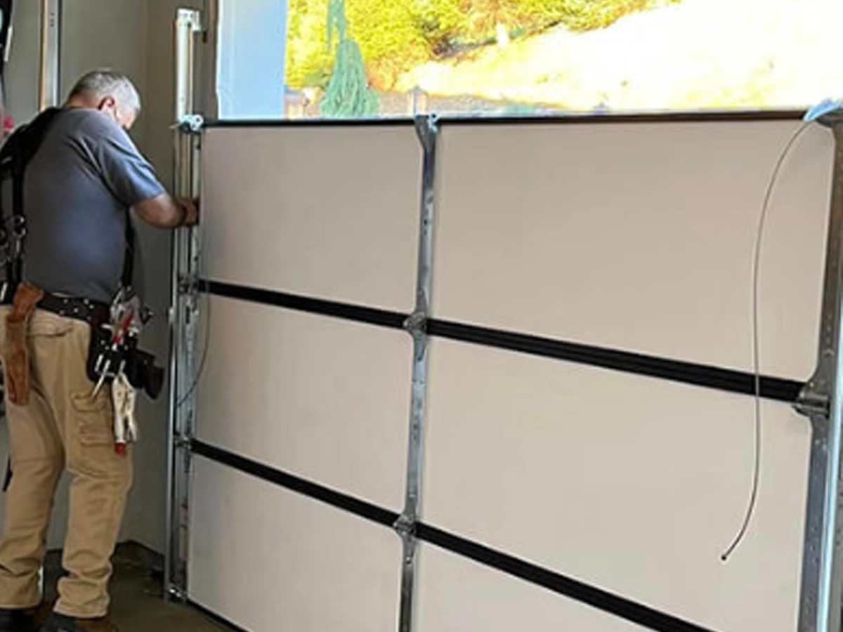 Quality garage door parts improving garage door performance at a Franklin Tennessee home