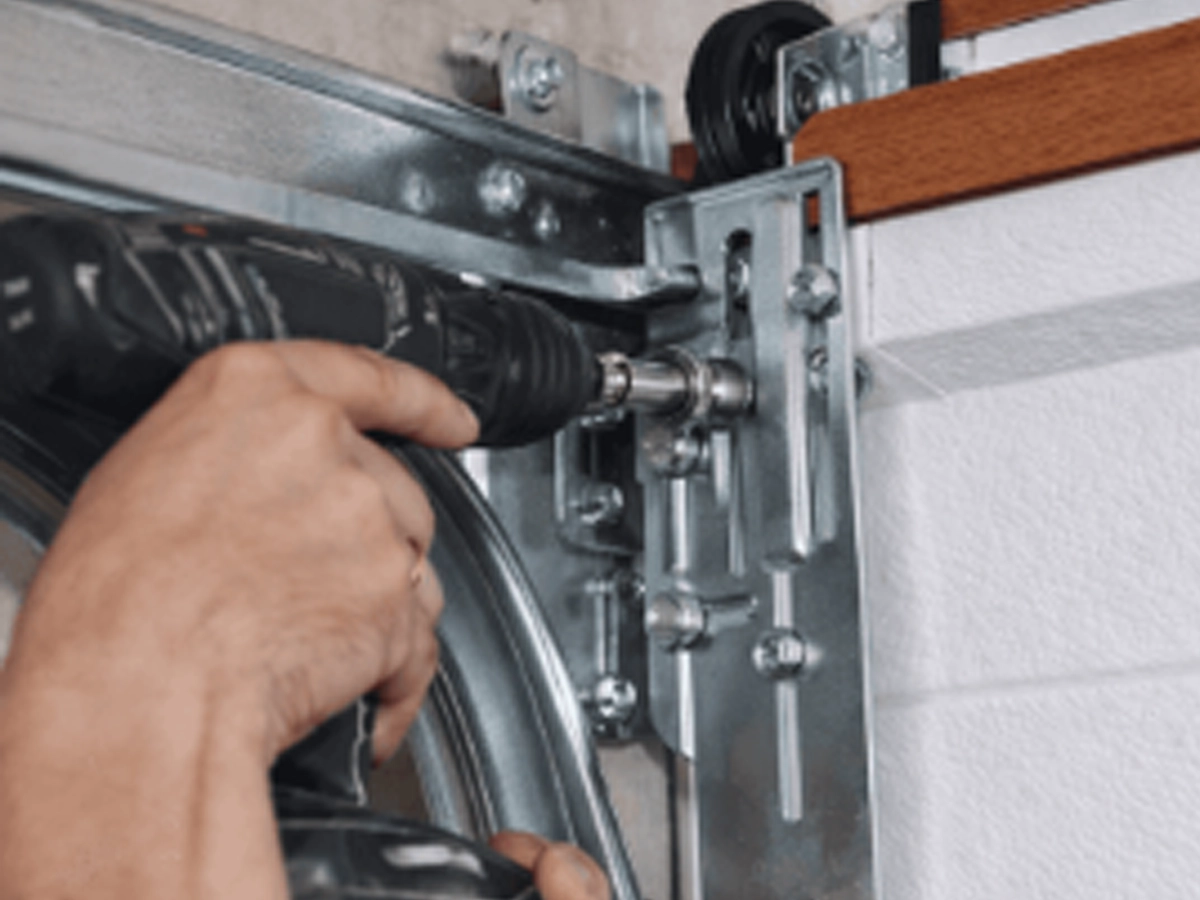 Residential Garage Door Repair service for a Franklin TN home garage door