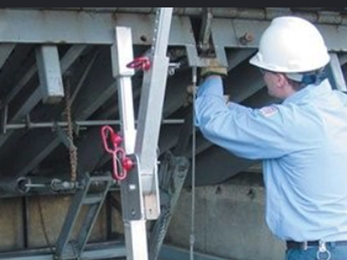 Loading dock door repair and maintenance inspection in Franklin TN